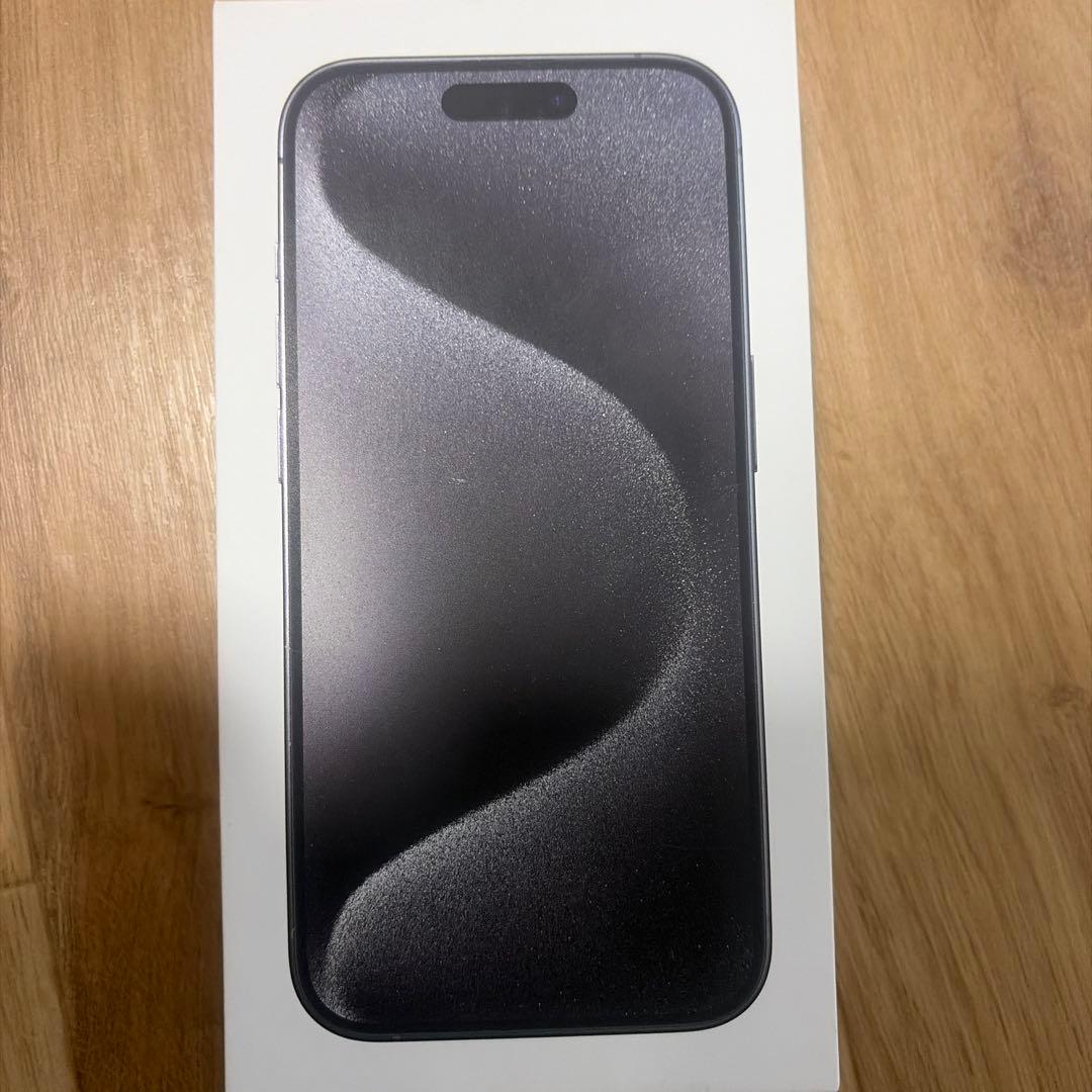 iPhone15Pro ブラックチタニウム