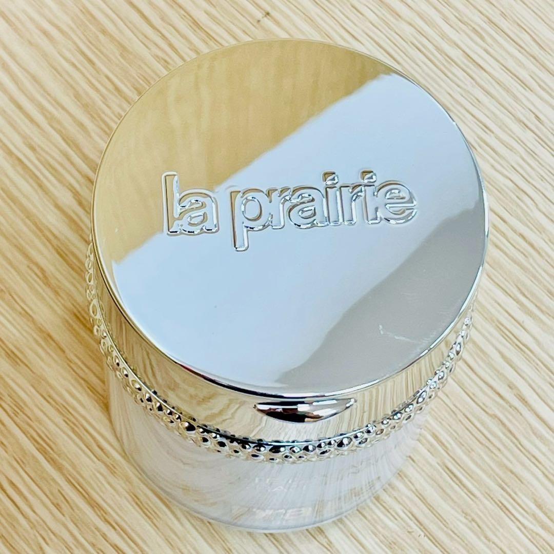 ☆ラ・プレリー　イルミネーティング アイ エクストラ オーディネア 20ml