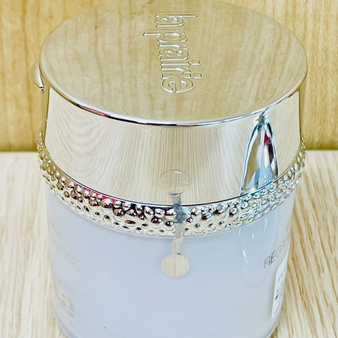 ☆ラ・プレリー　イルミネーティング アイ エクストラ オーディネア 20ml