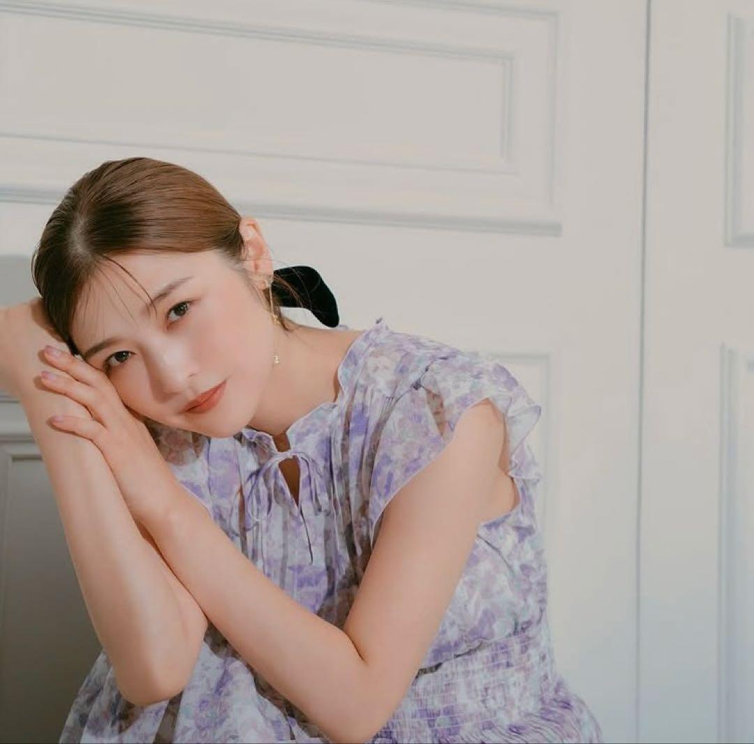 【新品未使用】CELFORDセルフォード♪デジタルフラワープリントワンピース