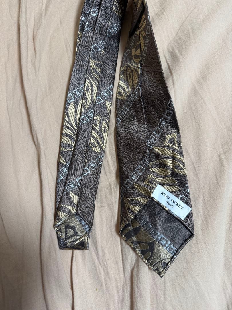 リングヂャケット　ネクタイ　リングジャケット