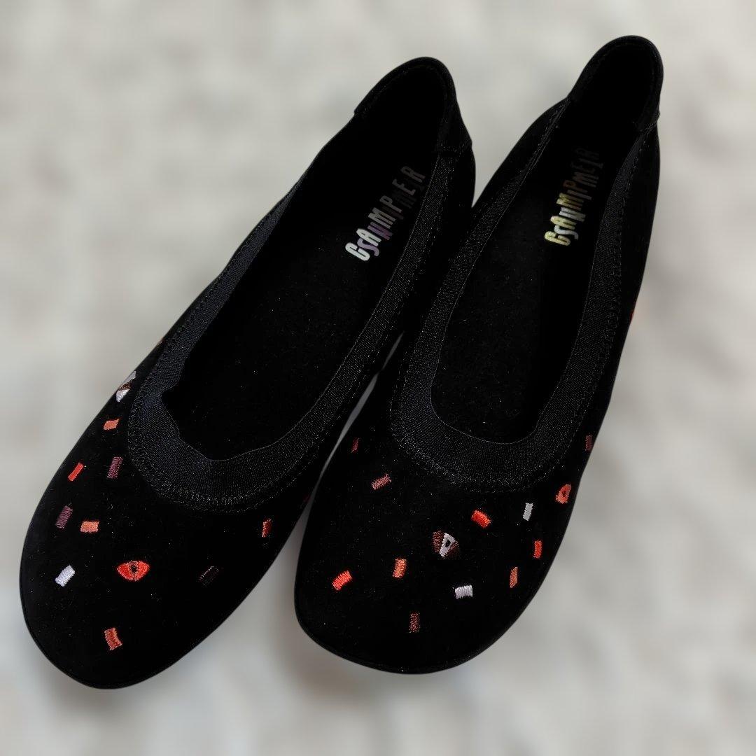 CAMPER ブラックフラットシューズ 刺繍入り　新品未使用　サイズ38