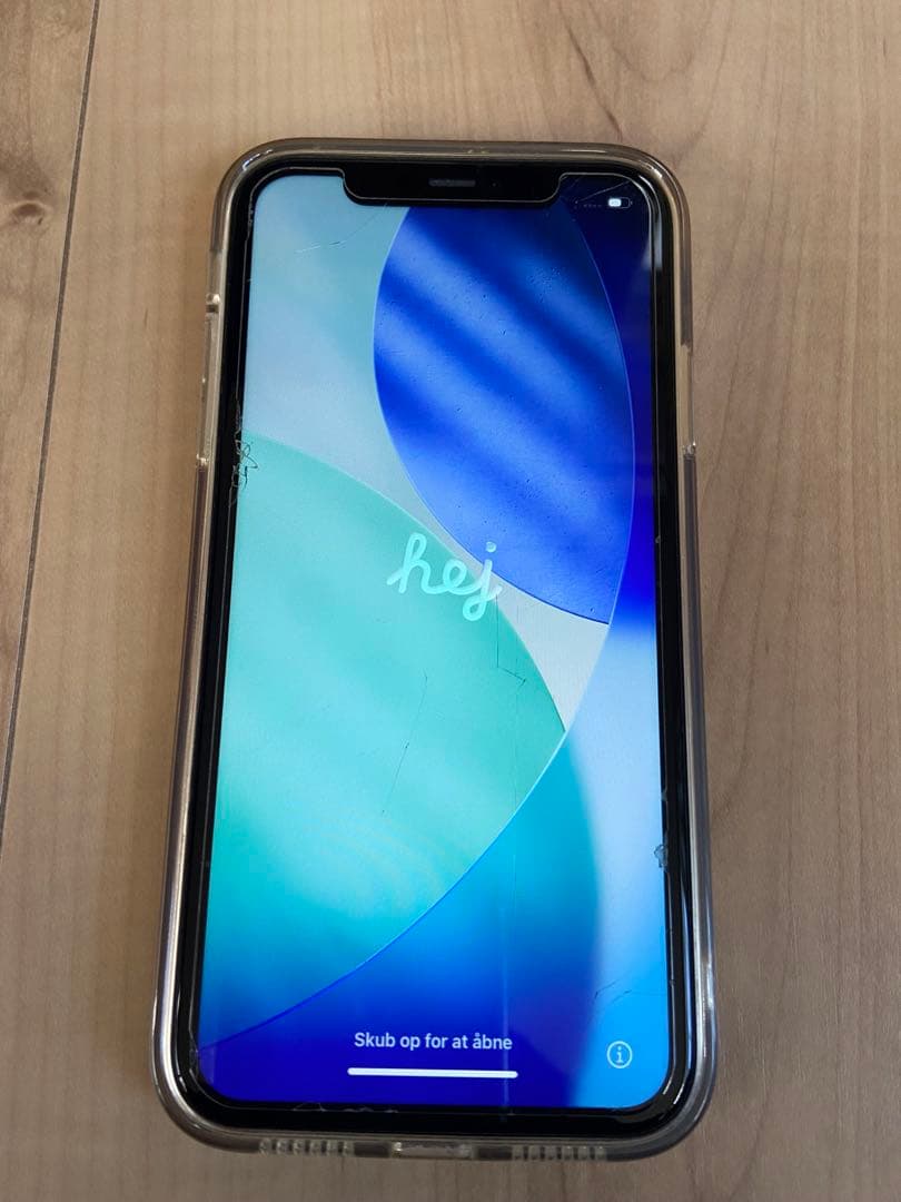 iPhone 11 ホワイト 128G 本体