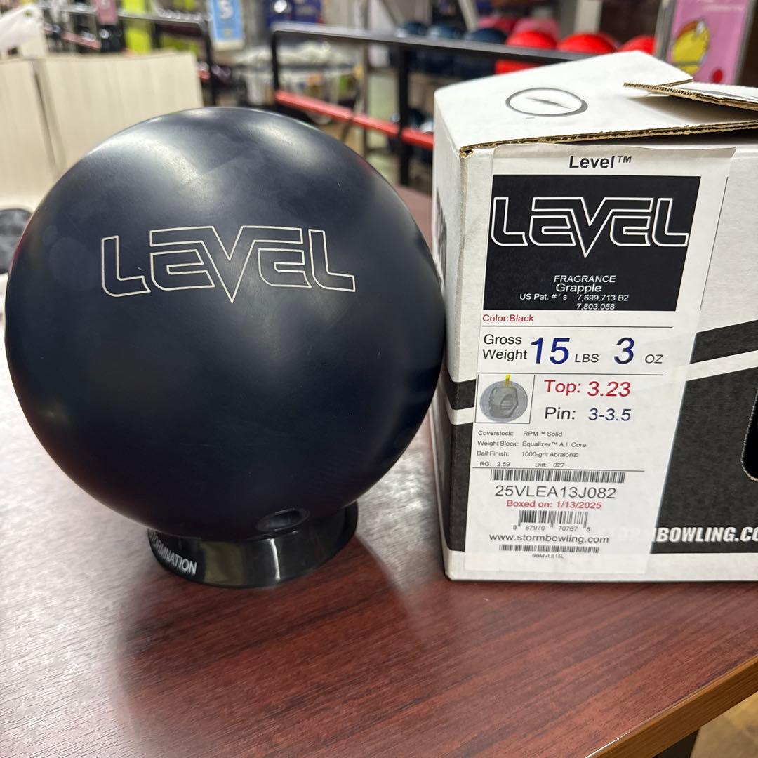 LEVEL レヴェル　Storm