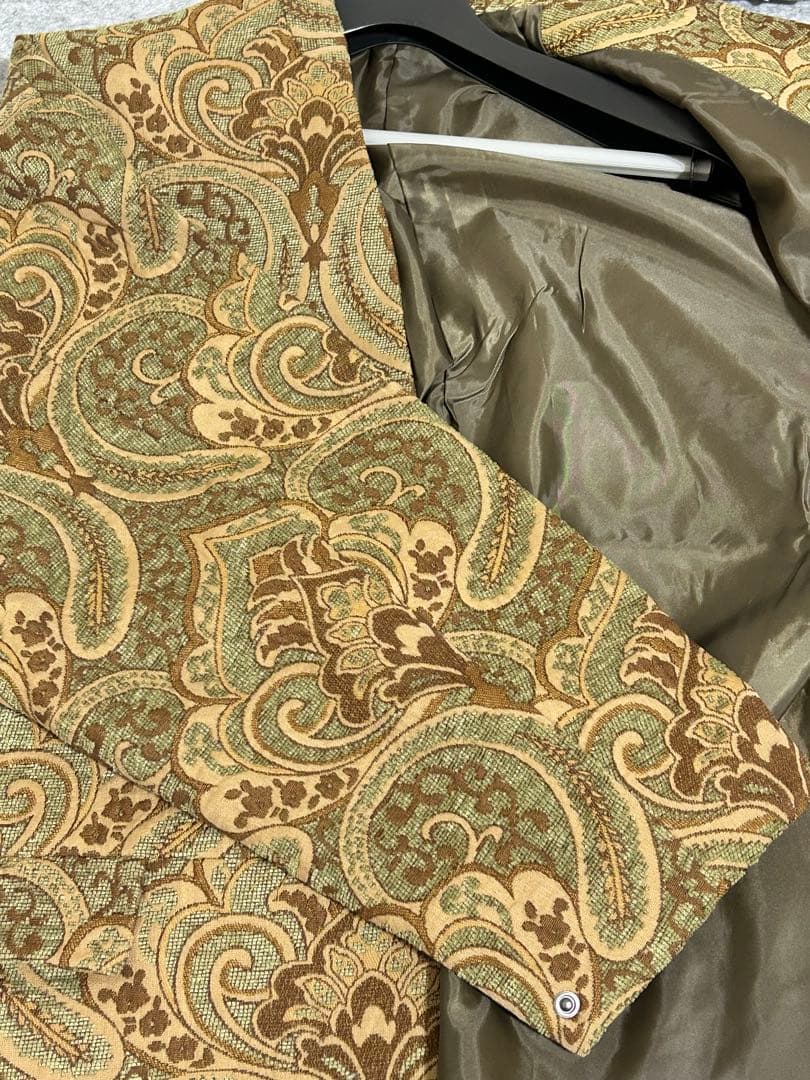 GLIM CLAP ノーカラージャケット ペイズリー柄　ミニマルジャケット