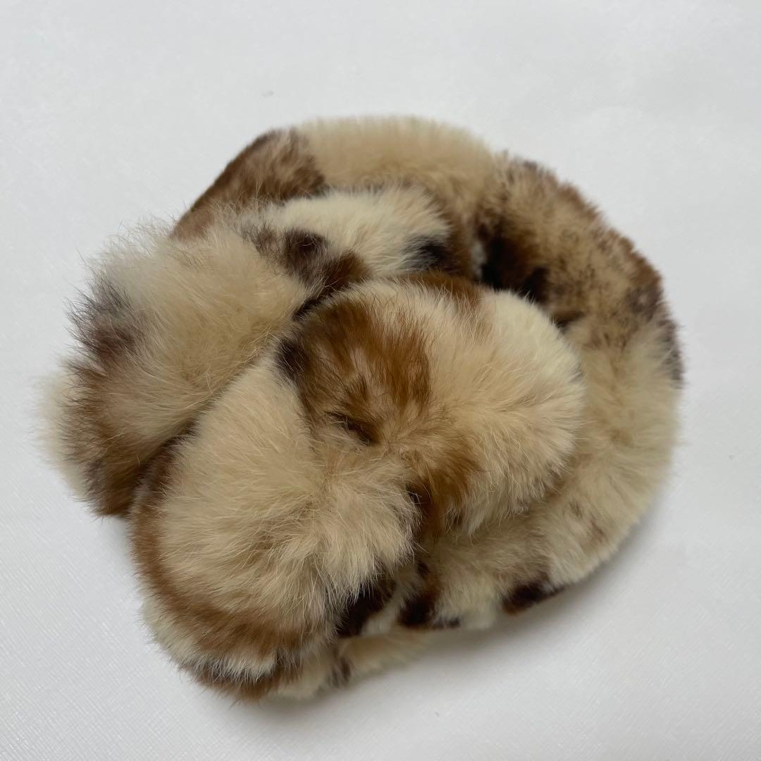 冬ゴルフの必需品⛳️アルチビオ☆ヒョウ柄ラビットファーのイヤーマフ☆希少品