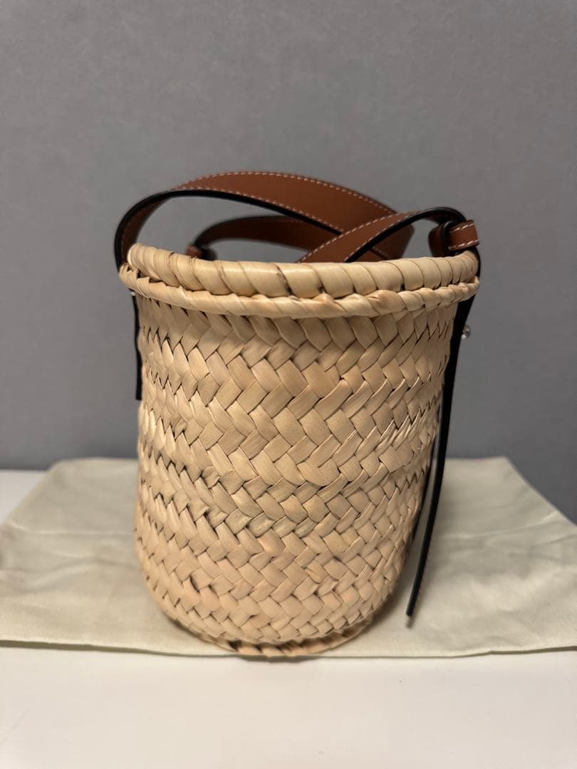 【美品】LOEWE ロエベ　かごバッグ　スモール