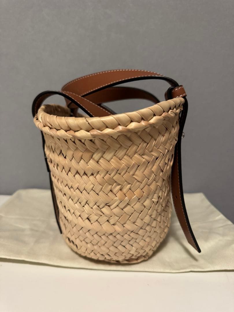 【美品】LOEWE ロエベ　かごバッグ　スモール