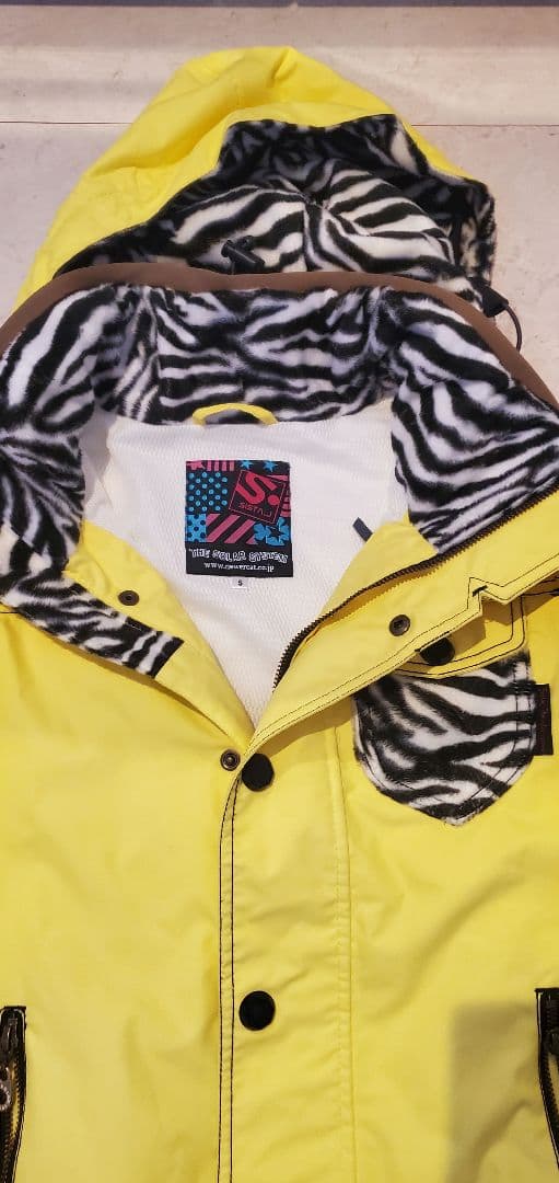 SISTA.J スノーボードウェア 上下セット Sサイズ イエロー×ゼブラ