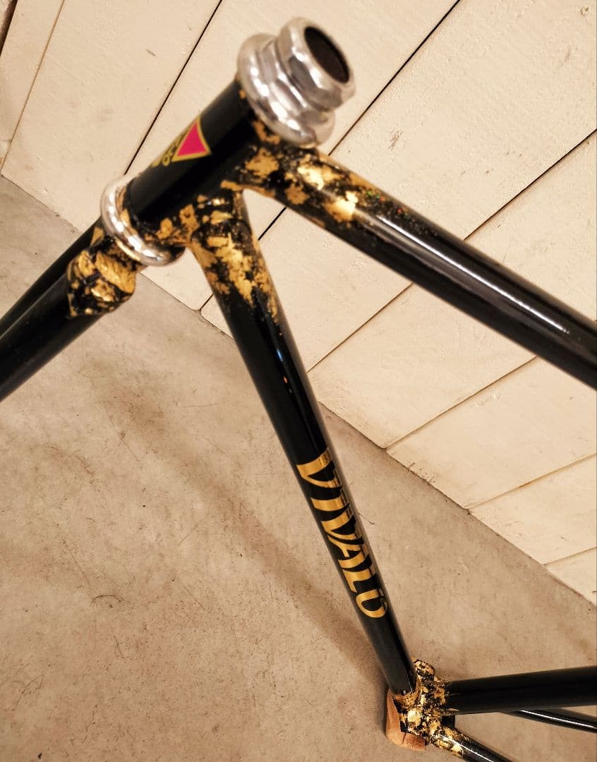 Vivalo ピストフレーム NJS ブラック/ゴールド