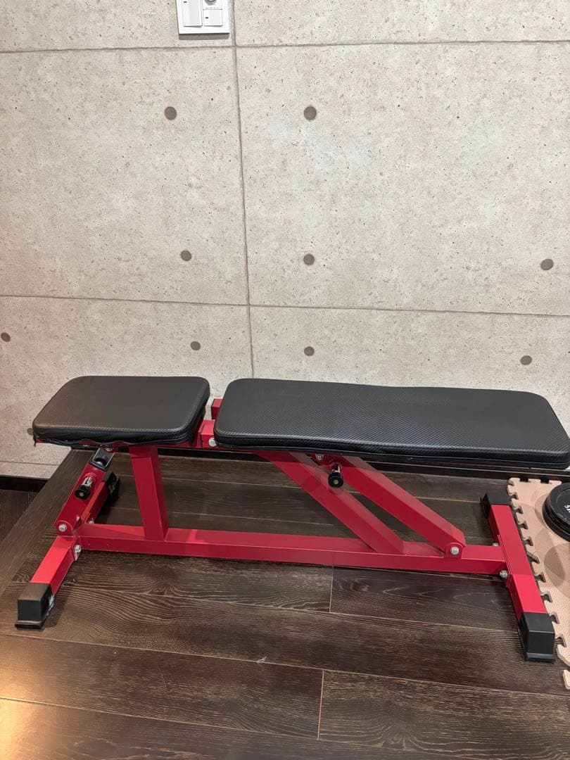 ダンベル・トレーニングベンチ・懸垂マシンセット　引き取り限定