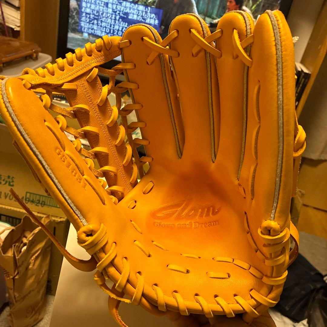 Glom グロム　軟式グローブ　内野手用　G51831 未使用　旧ロゴ