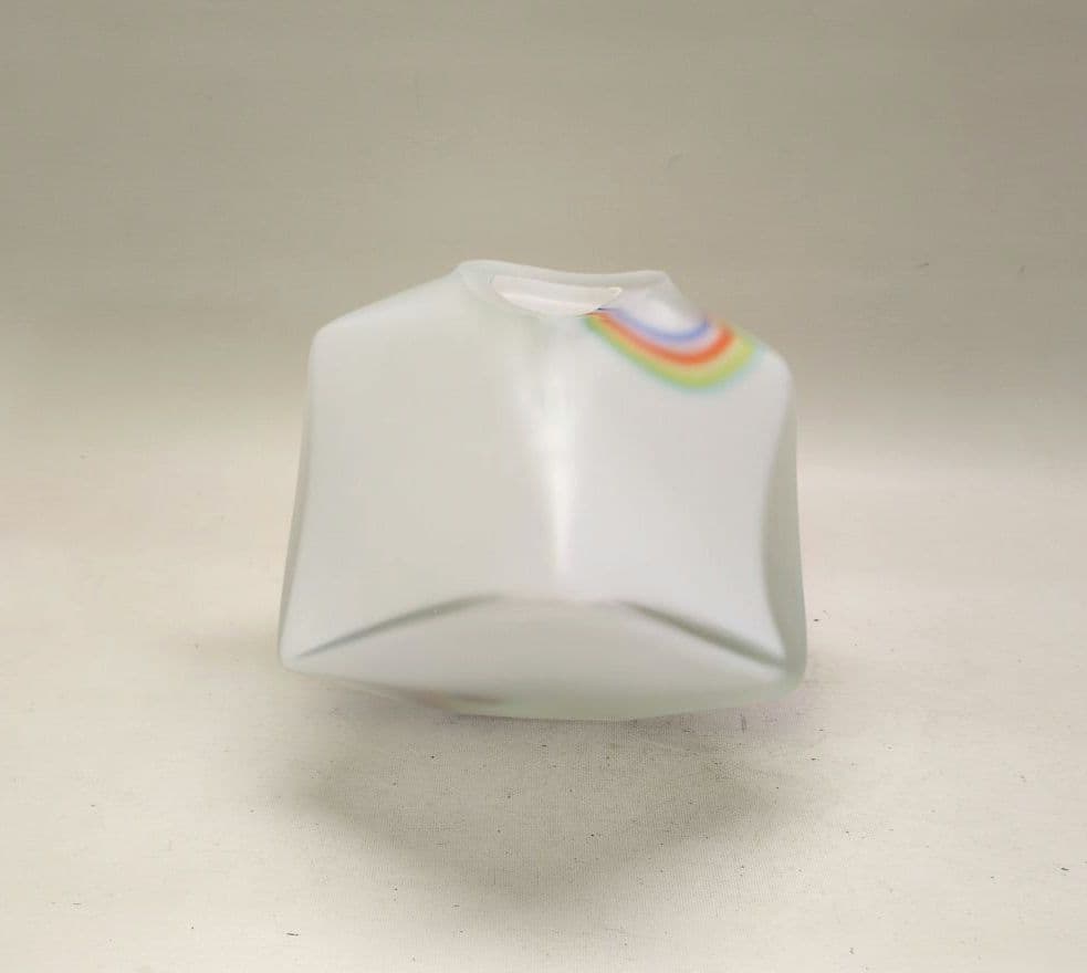 ガラス花器　サイコロ型　池坊好み　池坊花器