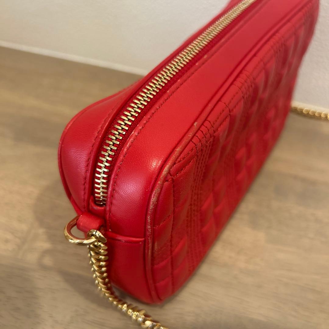 バーバリー　ショルダーバッグ　赤