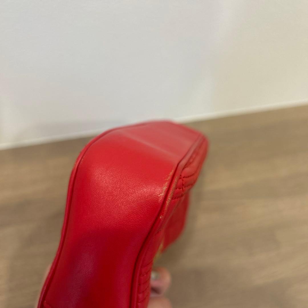 バーバリー　ショルダーバッグ　赤