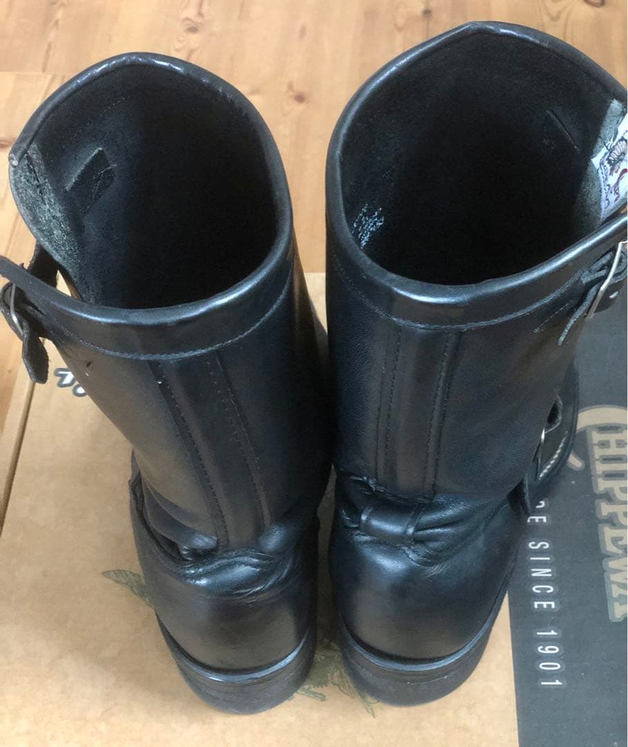 Chippewa ブラックエンジニアブーツ