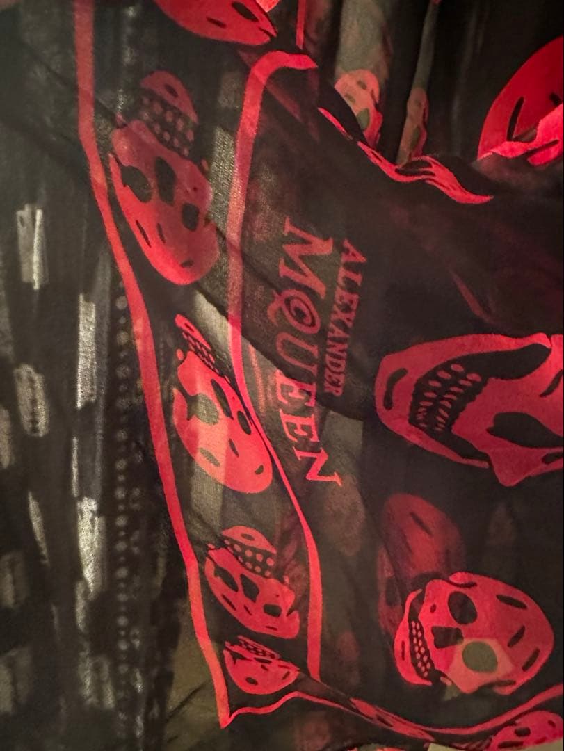 し*す様 アレキサンダーマックイーン ストール2本セット