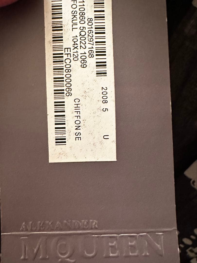 し*す様 アレキサンダーマックイーン ストール2本セット