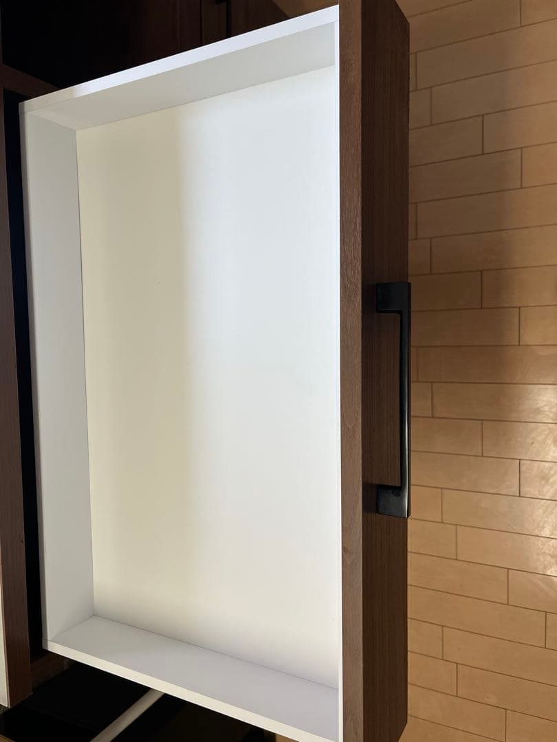 キッチンカウンター食器棚ステンレス天板