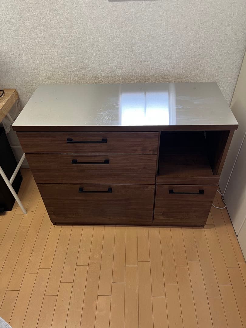 キッチンカウンター食器棚ステンレス天板