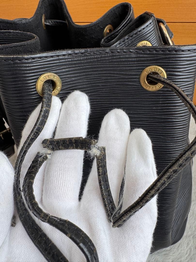 専用　ルイ・ヴィトン エピレザー バケットバッグ ブラック