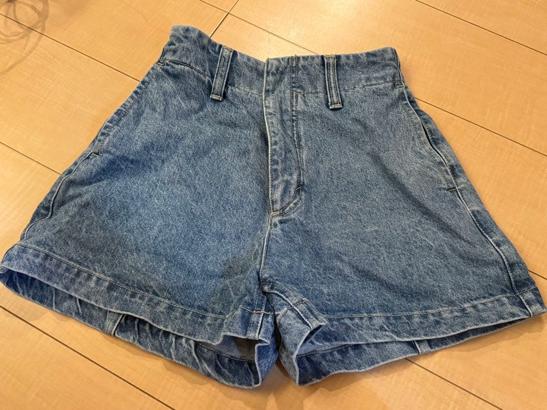 shelier デニムショートパンツ Mサイズ