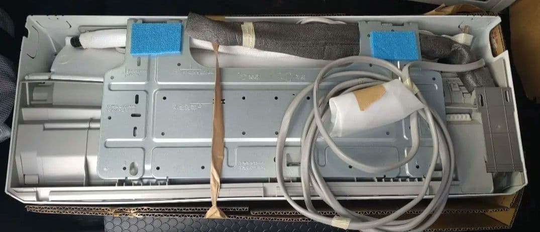 アイリスオーヤマ IHF-2506G エアコン本体 8畳用