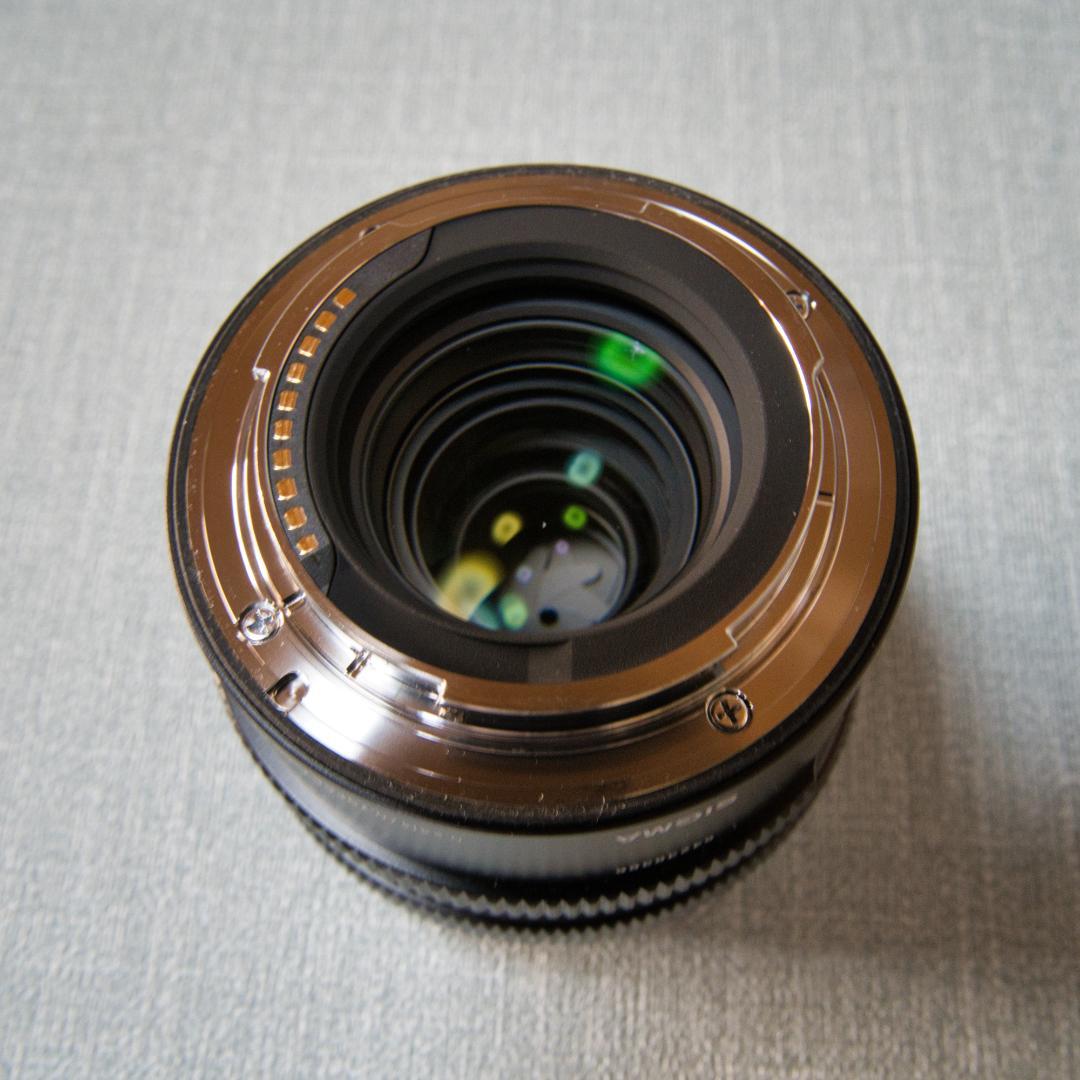 【極美品】シグマ(SIGMA) 45mm F2.8 DG DN ソニーEマウント