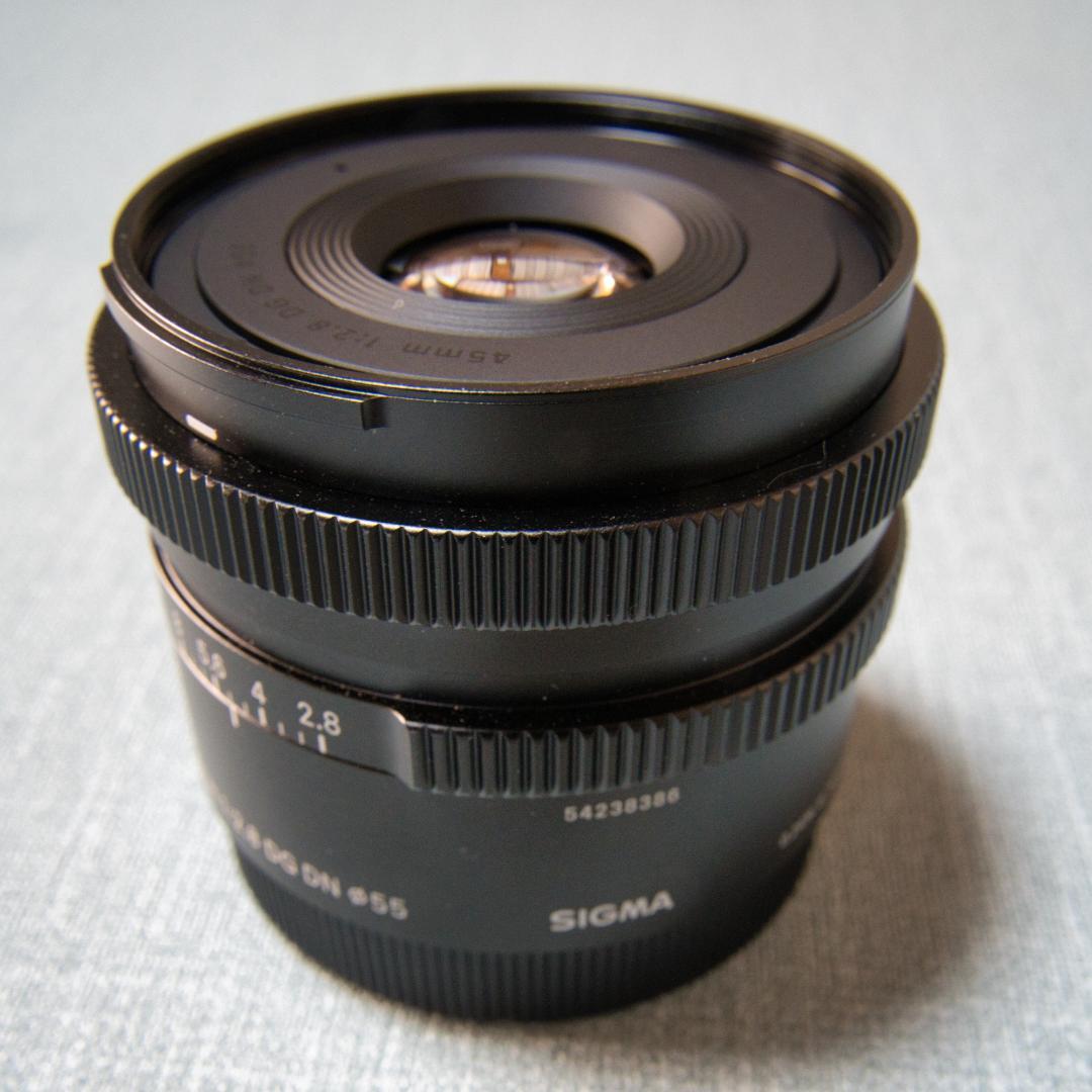 【極美品】シグマ(SIGMA) 45mm F2.8 DG DN ソニーEマウント