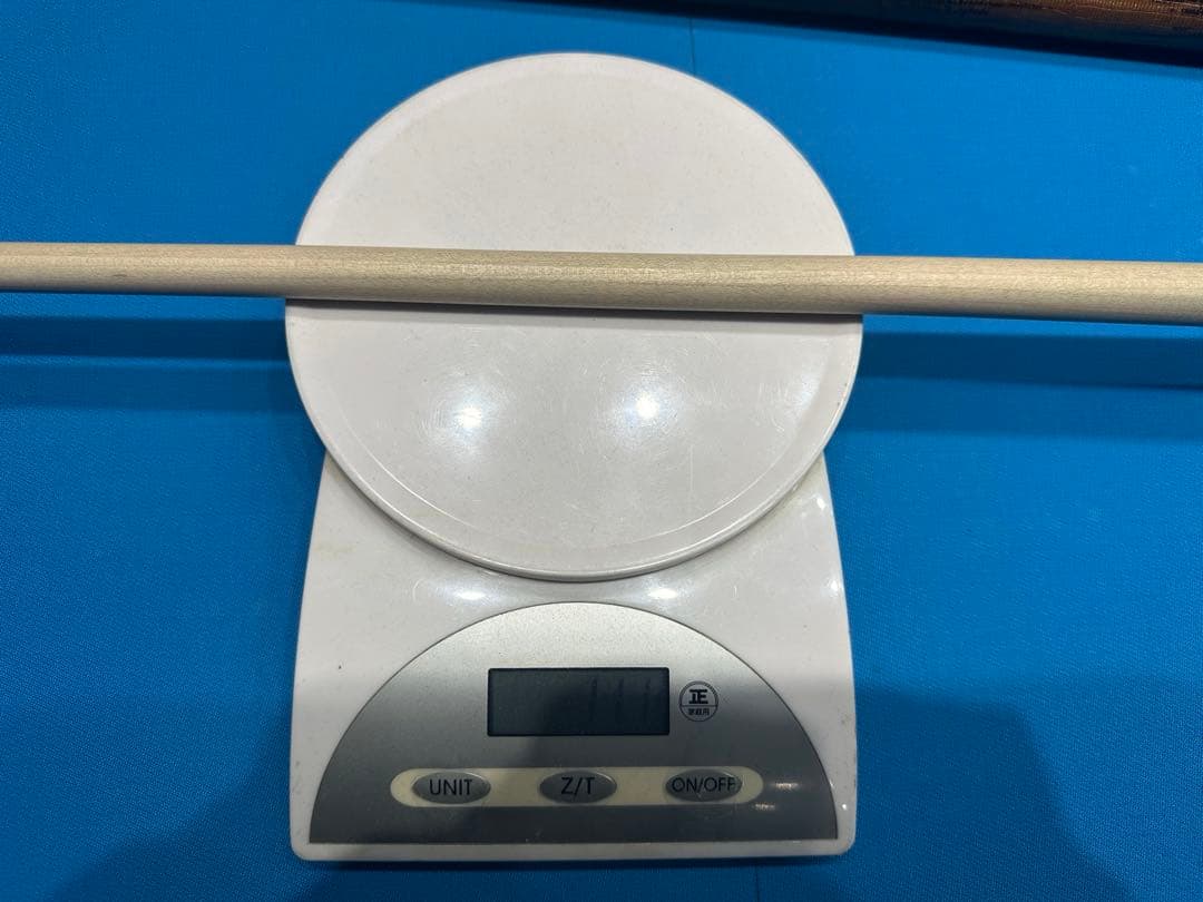 ADAM AD-13N solid 12 MAXビリヤードキュー ケース付き