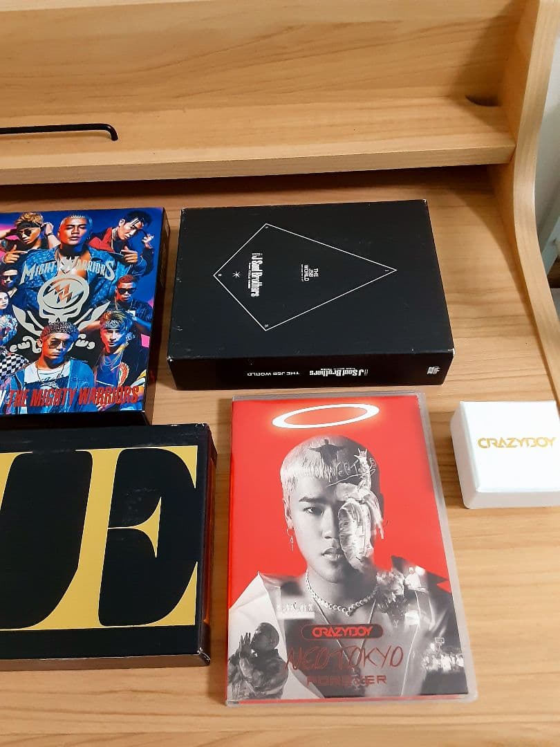 三代目 J Soul Brothers CRAZYBOY EXILEなどのグッズ