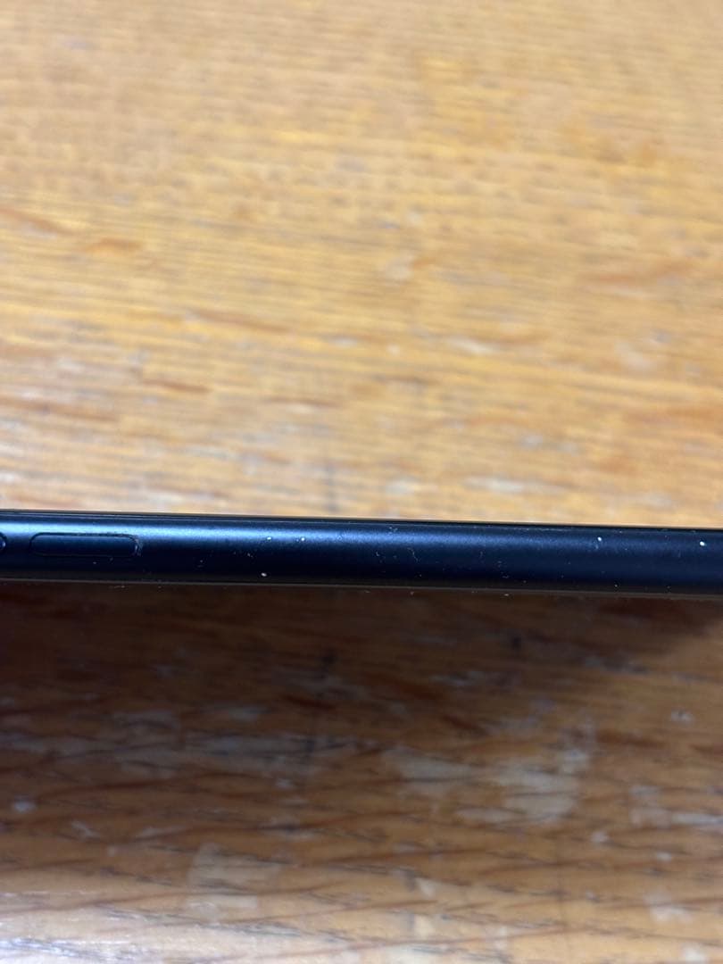 iPhone SE第2世代　SIMフリー　128G