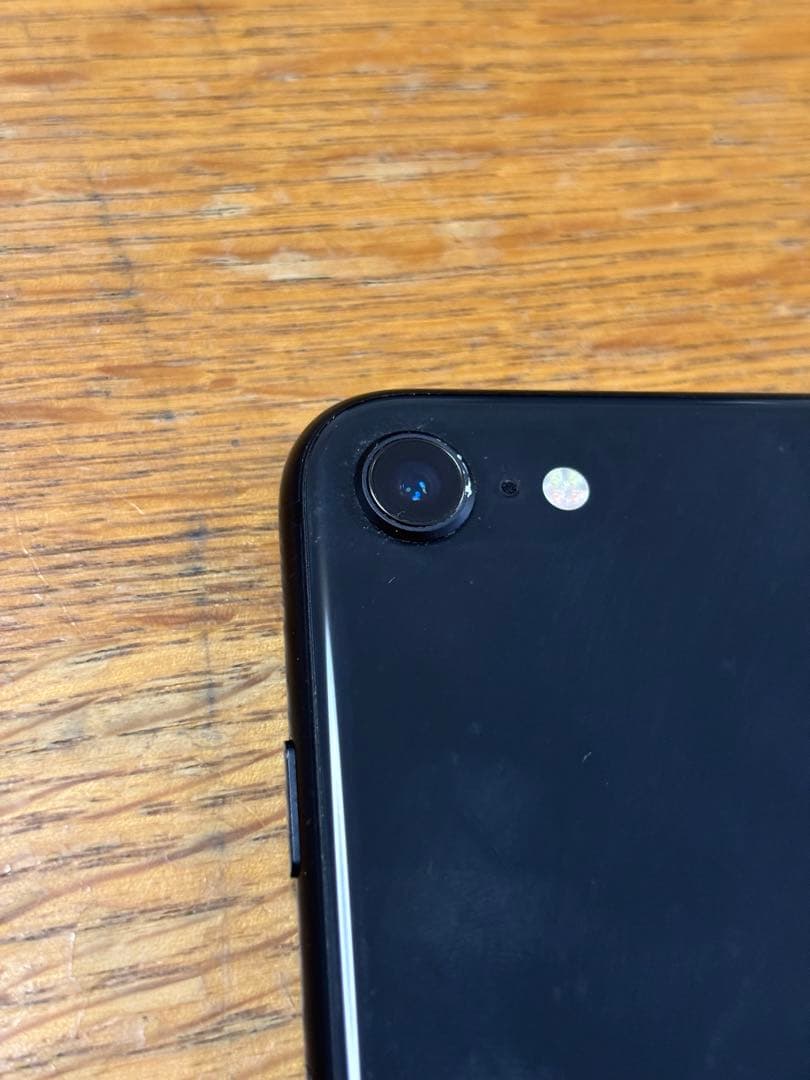 iPhone SE第2世代　SIMフリー　128G