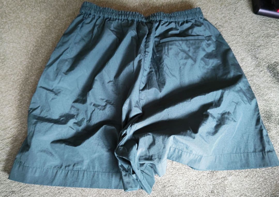 emmi atelier アクティブブルゾン グリーン