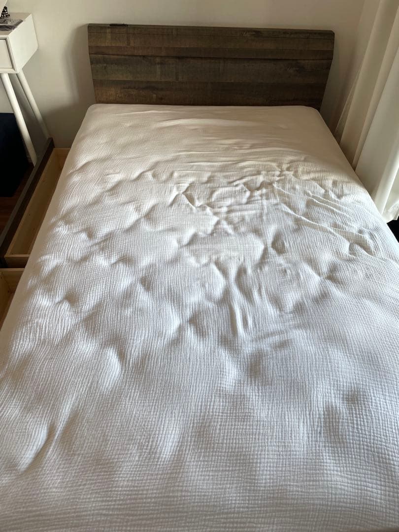 【値下げ中】収納付きセミダブルベッドフレーム+マットレス