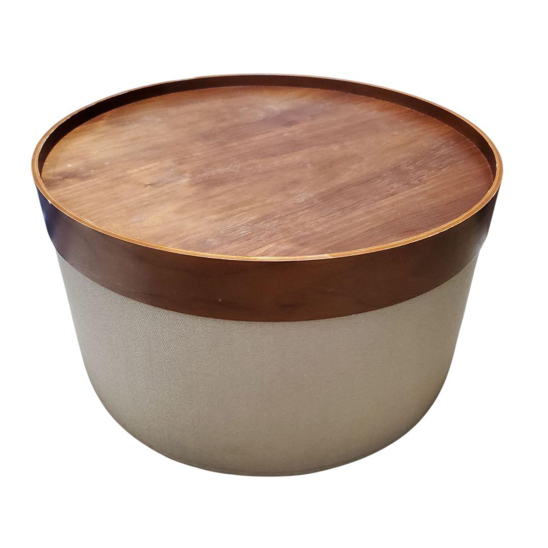 ACTUS SOFTLINEのサイドテーブル DRUMS POUF デンマーク