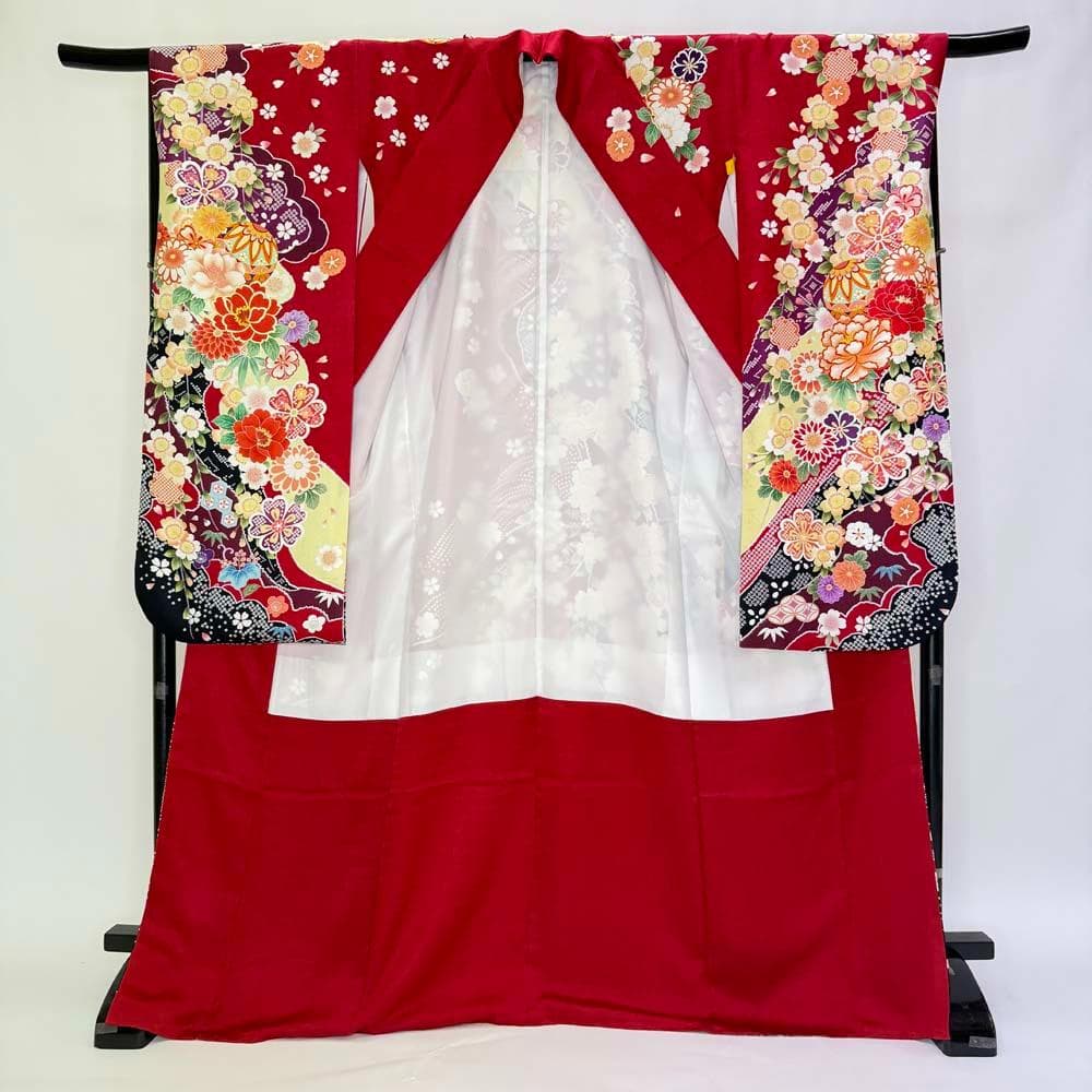 振袖 正絹 赤 黄色 古典花柄　裄68.8㎝ 　成人式 中古 c-80