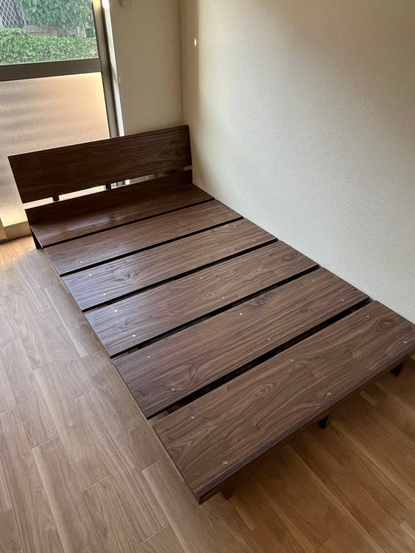 LOWYA セミダブル　すのこベッドフレーム