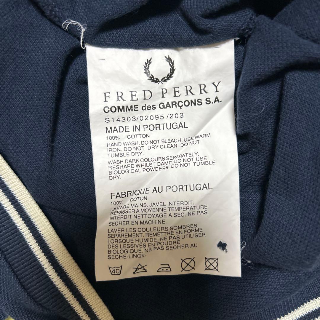 FRED PERRY COMME des GARÇON ポロシャツ　　　ネイビー