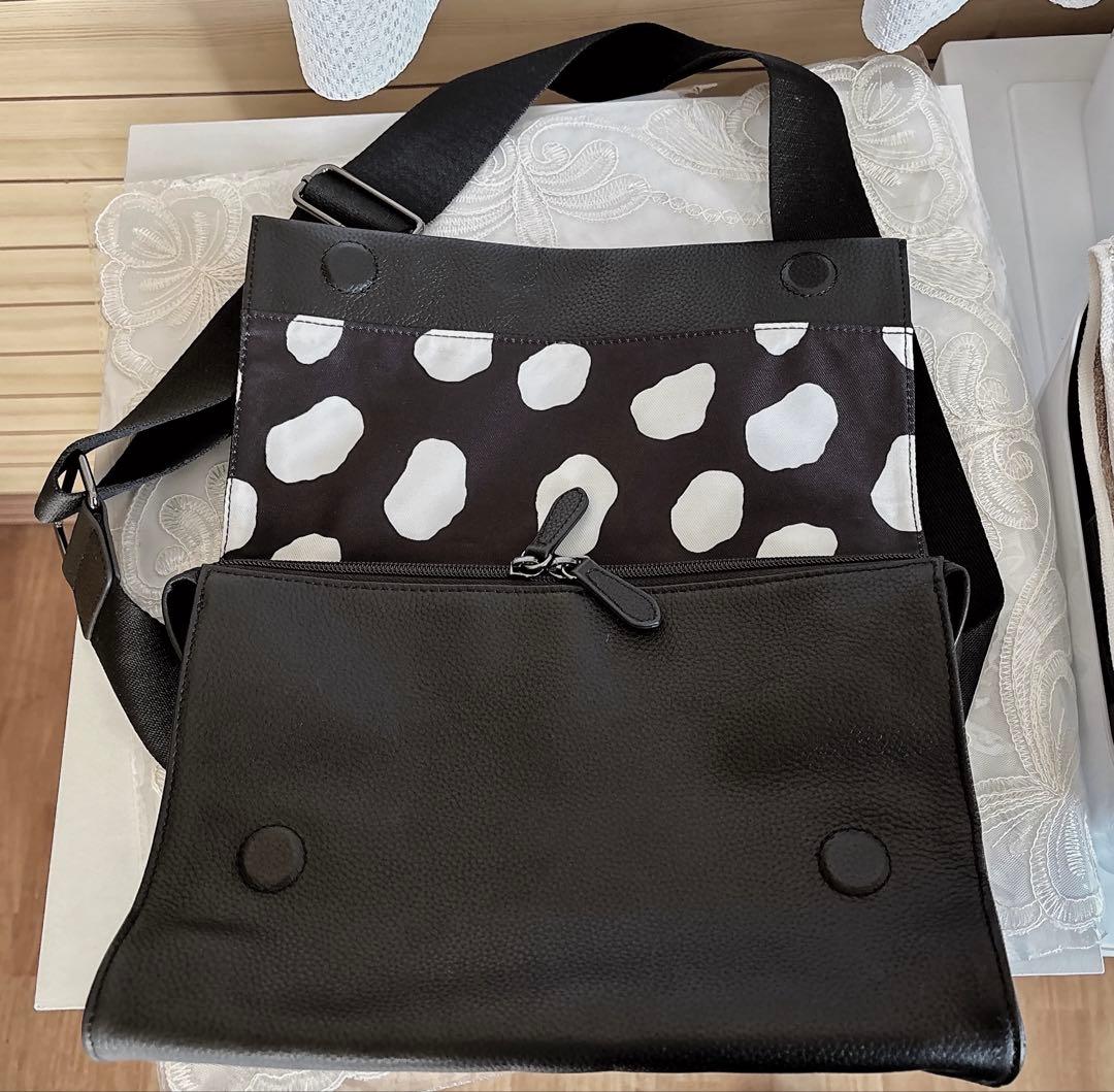 【完売】ear PAPILLONNER 柄ワイドテープショルダーバッグ 黒