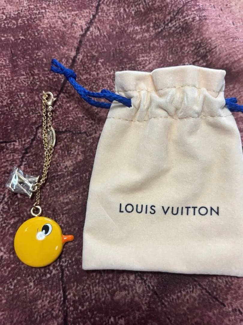 【限定品】新品未使用　ルイヴィトン　ひよこのチャーム　キーホルダー
