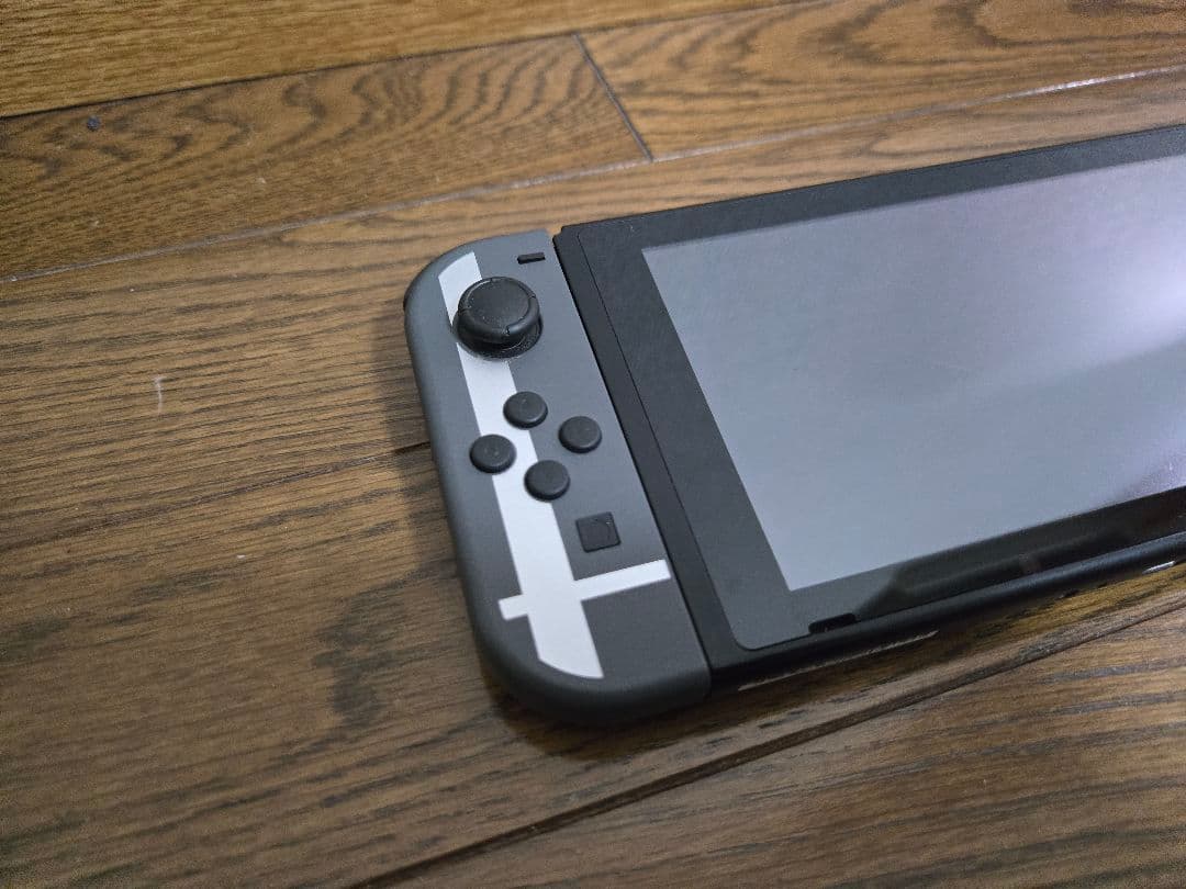 【値段交渉お気軽に】スマブラ版 Nintendo Switch 本体 プロコン付