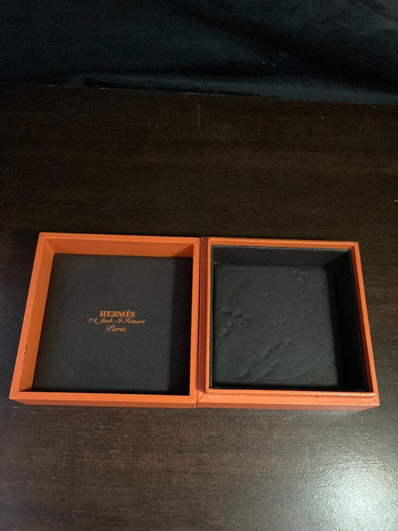 美品 エルメス セリエ ロゴ ラウンドシェイプ カフス シルバー AG925