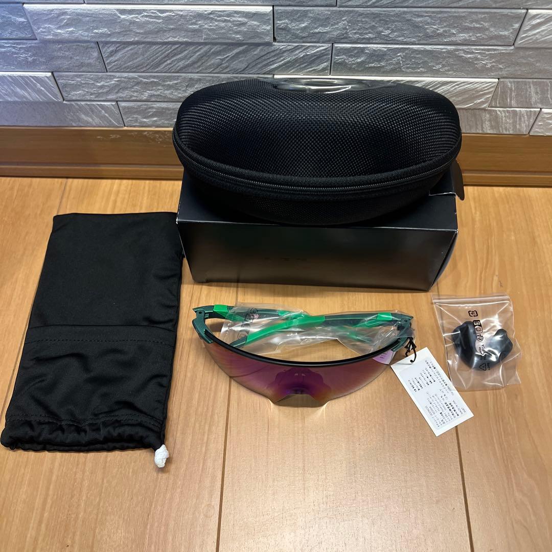 オークリー エンコーダーストライクベンティッド