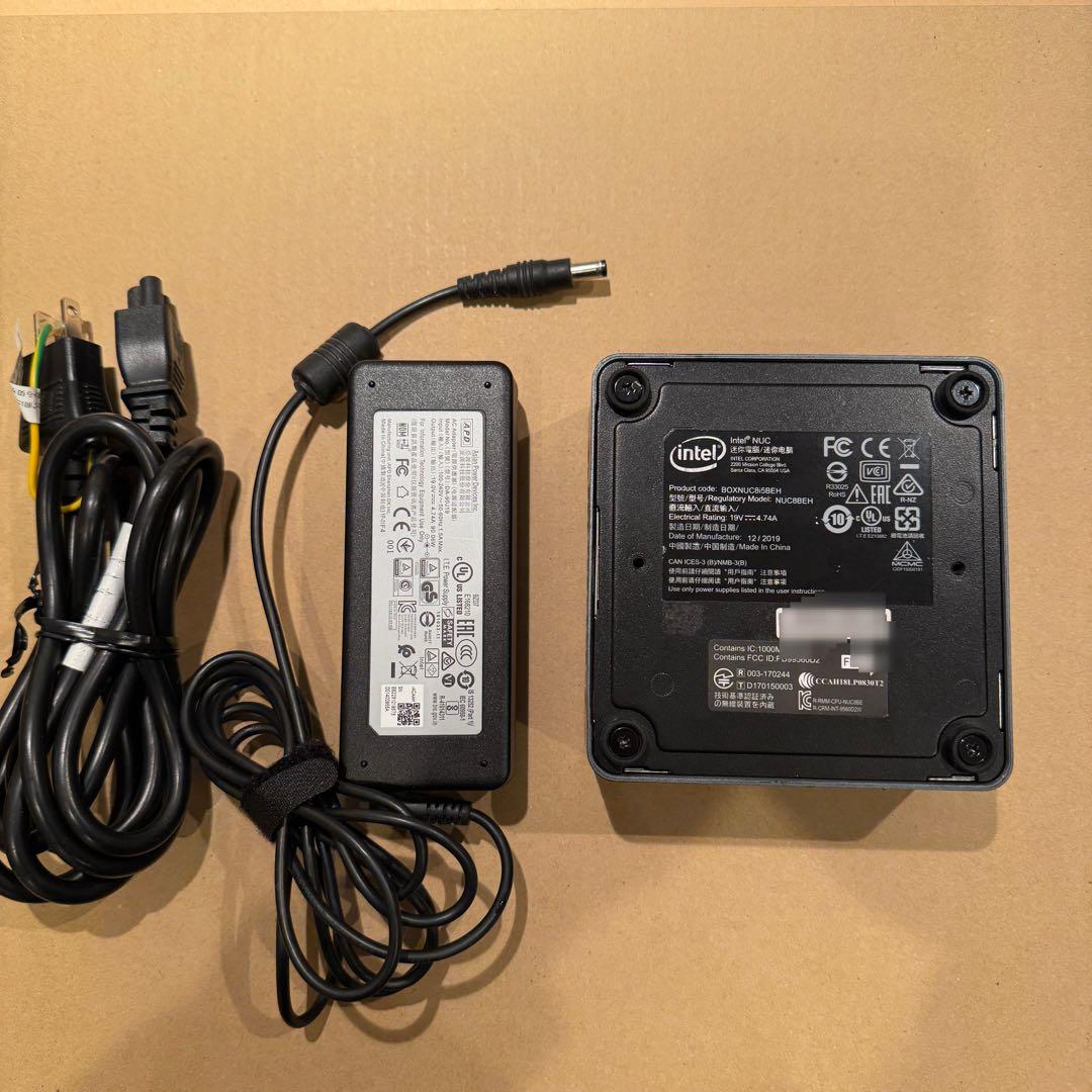 ミニPC Intel NUC8i5BEH i5 8GB SSD256GB HDD500GB