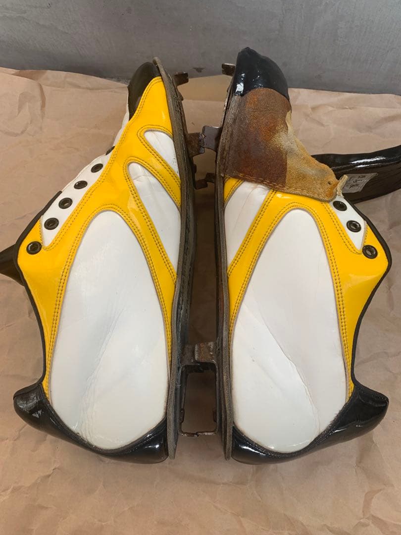 ジャカーズ創工　野球　オーダー　スパイク　シューズ 黒/黄/白　サイズ 28cm