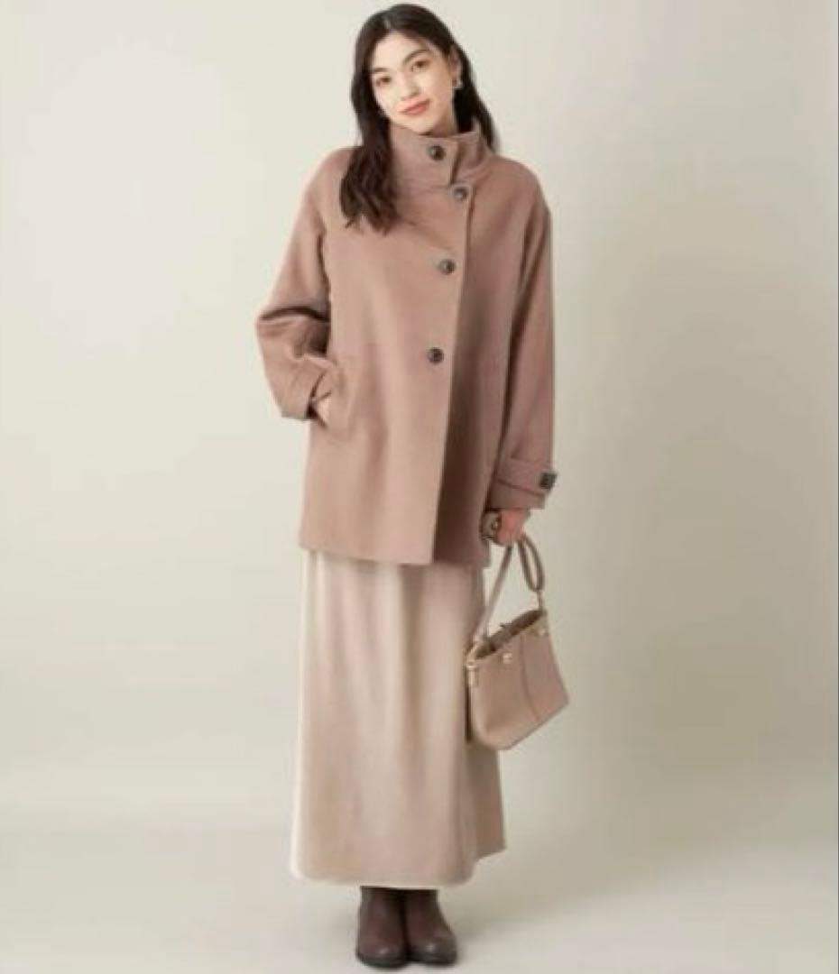 新品【a.v.v】アーヴェヴェ カシミア混 スタンドカラーミディコート サイズM