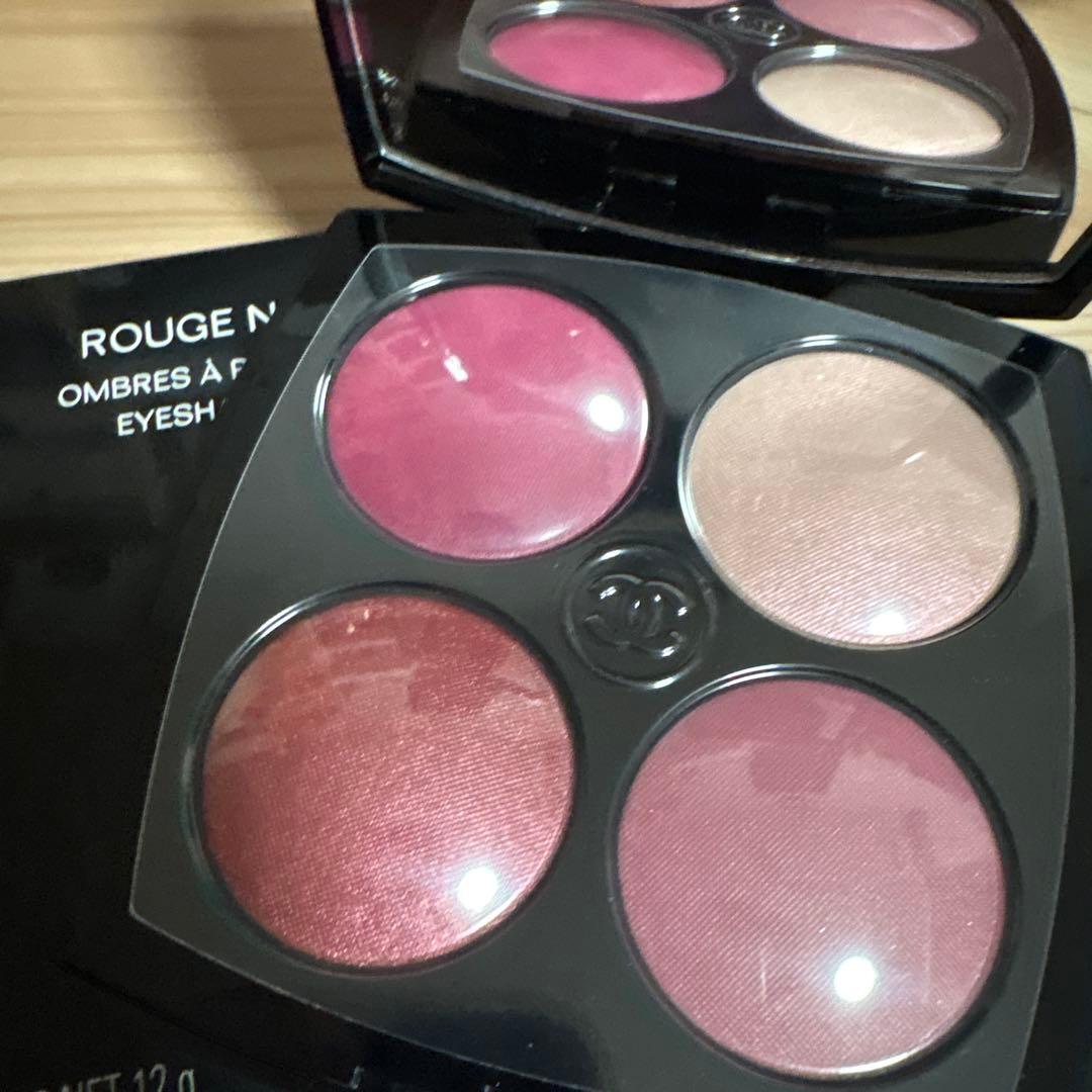 アイシャドウ CHANEL ROUGE NOIR CONFIDENCE