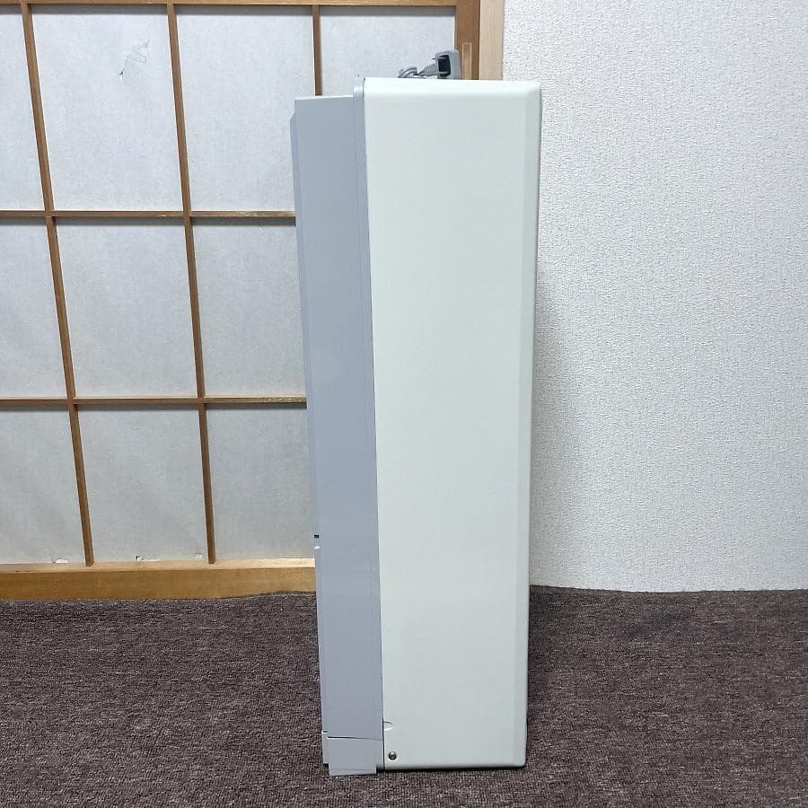 2022年製■コロナ 窓用エアコン【～8畳】CW-1822R 窓枠/リモコン付き