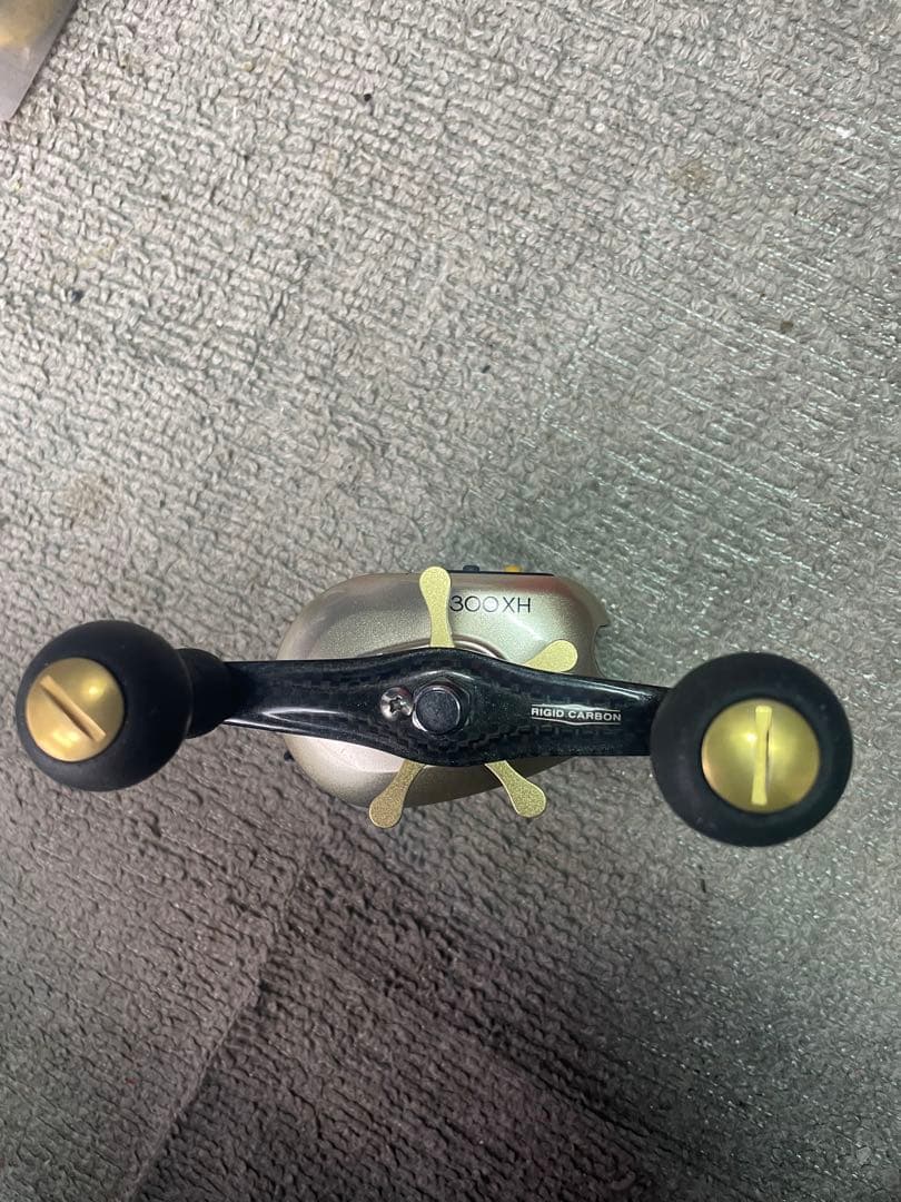 ベイトリールまとめ売り3個ダイワ(ラシード)シマノ(小船)